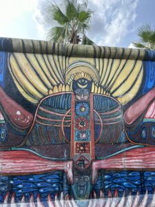 Arte urbana na East Side Gallery, Berlim