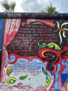 Arte urbana na East Side Gallery, Berlim